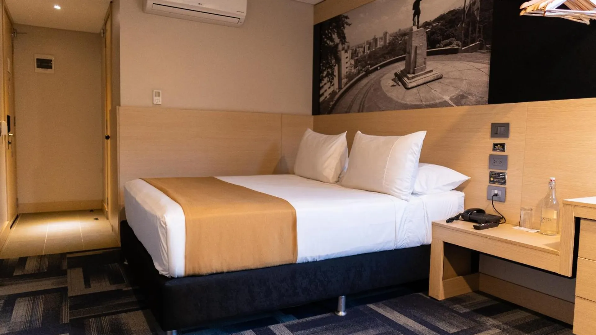 Hotel Foresto 365 Cali