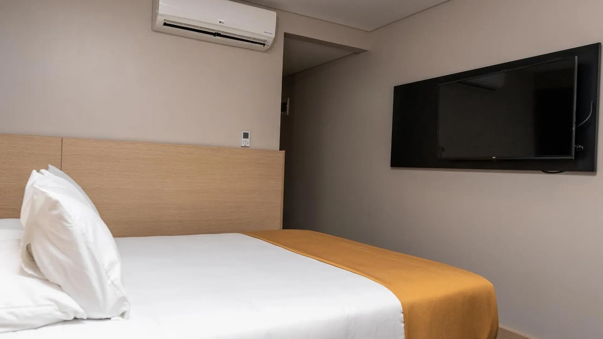 Hotel Foresto 365 Cali 4*,