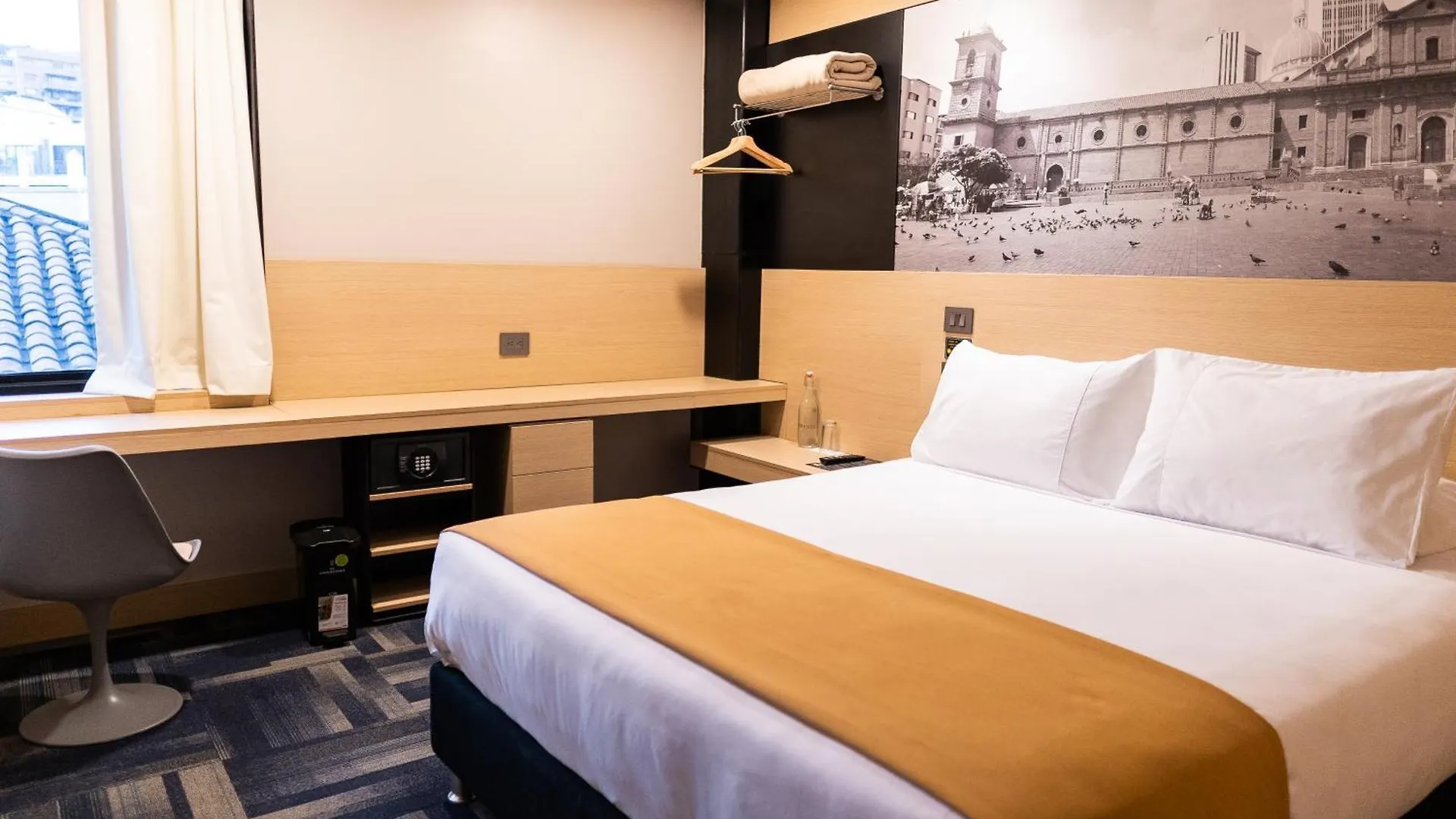 Hotel Foresto 365 Cali